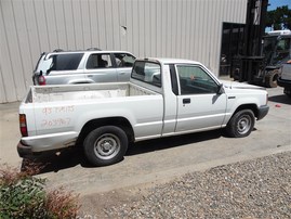 1993 MITSUBISHI MIGHT MAX PICK UP 2DOOR WHITE 2.4 MT 2WD 203967